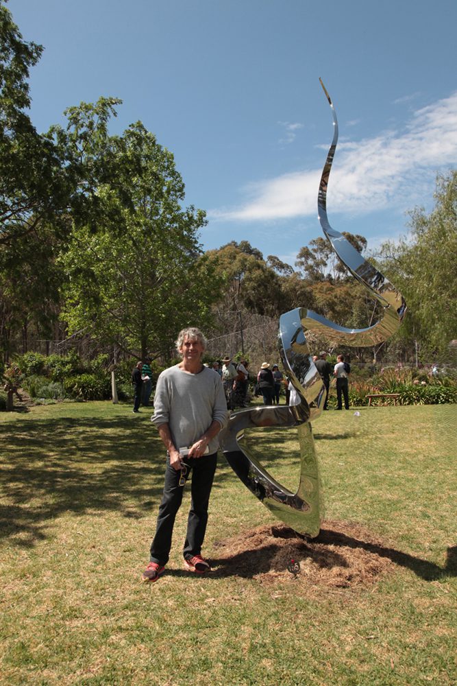 John-Fitzmaurice-Wheres-the-cork-Sculpture-Dungog-2_WEB